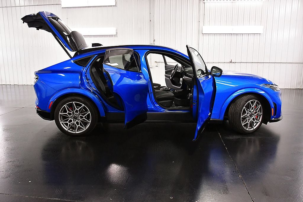 2025 Ford Mustang Mach-E GT