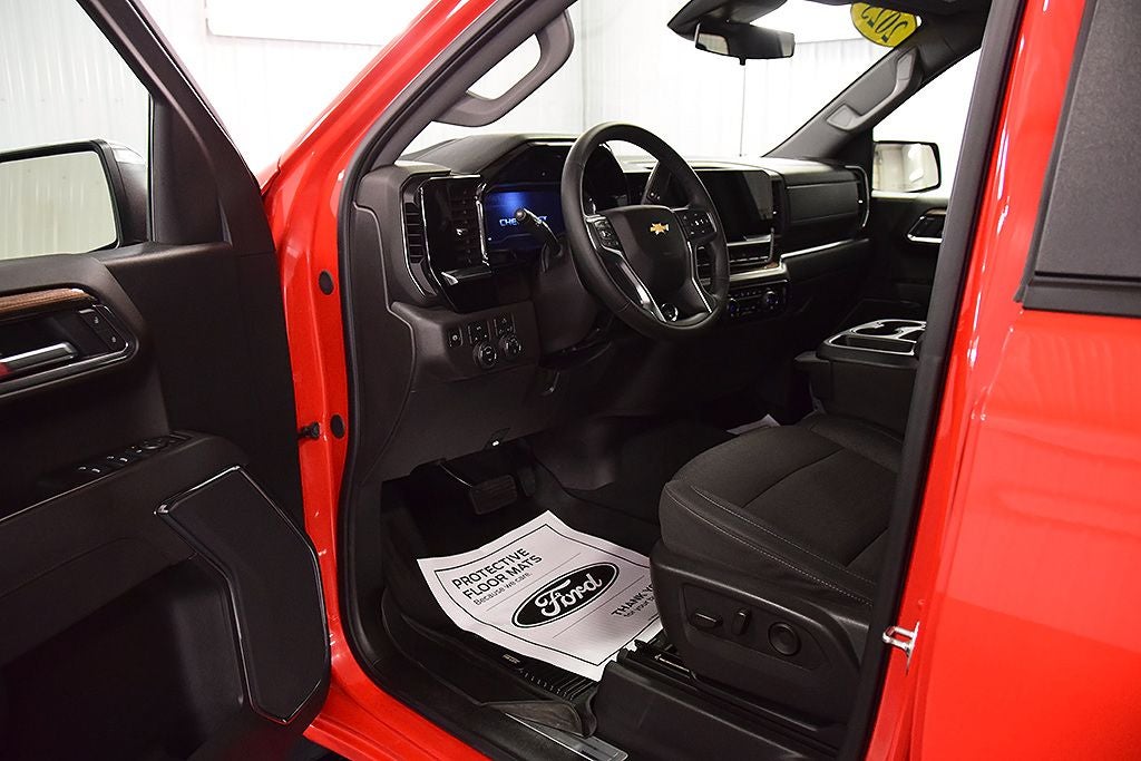 2025 Chevrolet Silverado 1500 LT All Star Edition