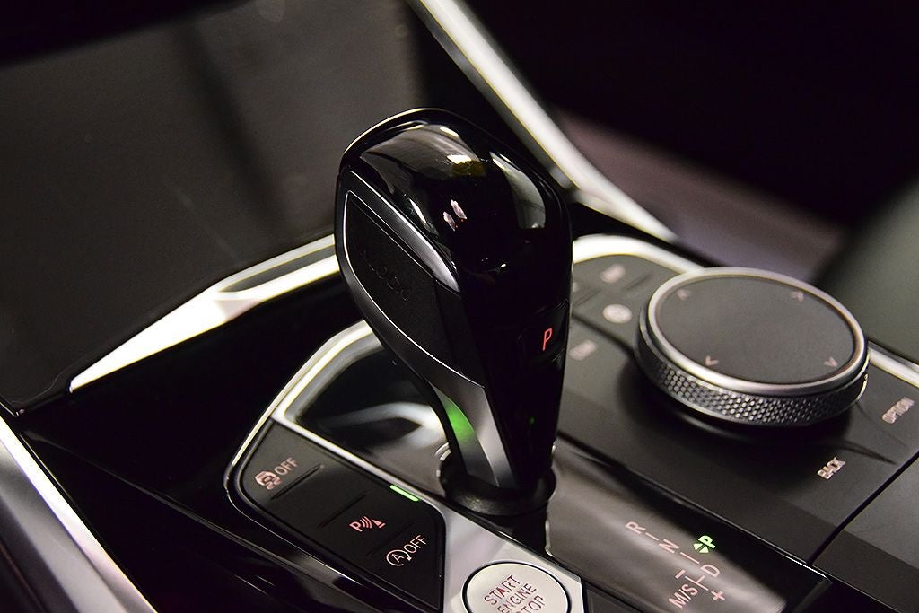 2022 BMW 3 Series 330i xDrive