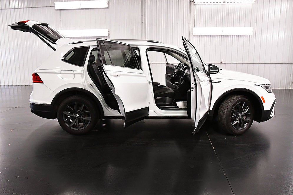 2024 Volkswagen Tiguan 2.0T SE