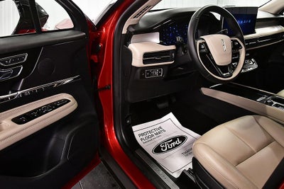 2025 Lincoln Corsair Premiere