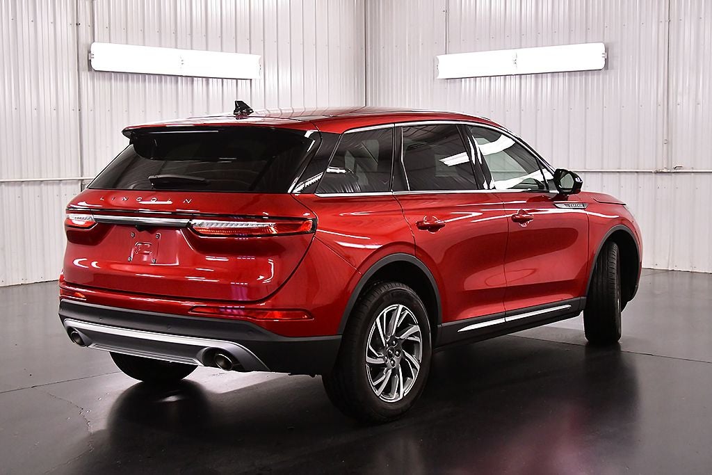 2025 Lincoln Corsair Premiere
