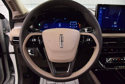 2024 Lincoln Corsair Premiere