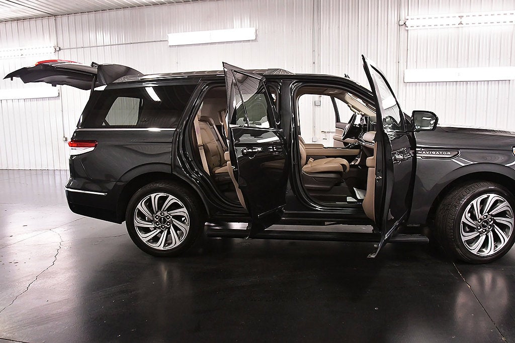 2024 Lincoln Navigator Reserve