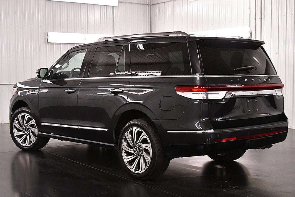 2024 Lincoln Navigator Reserve