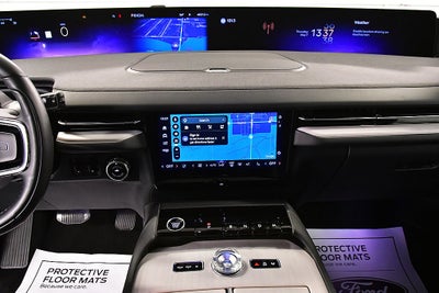 2025 Lincoln Navigator Reserve Jet