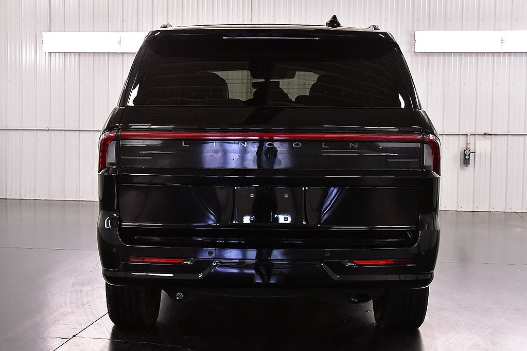 2025 Lincoln Navigator Reserve Jet