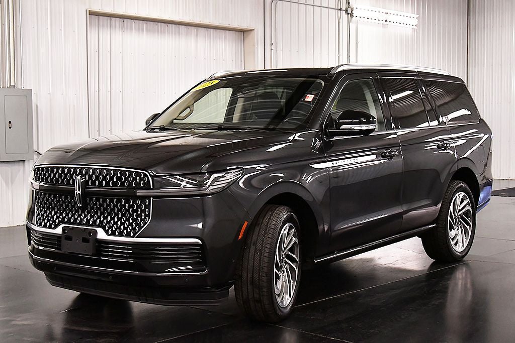 2025 Lincoln Navigator Reserve