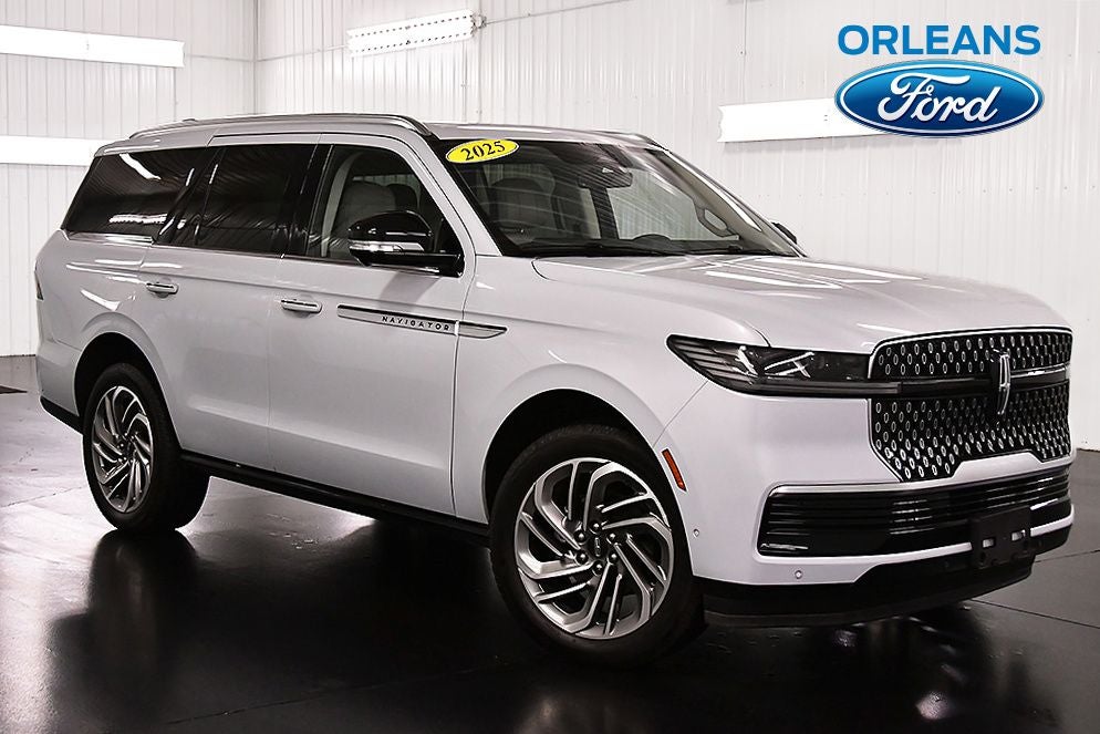 2025 Lincoln Navigator Reserve