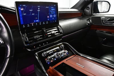 2024 Lincoln Navigator Premiere