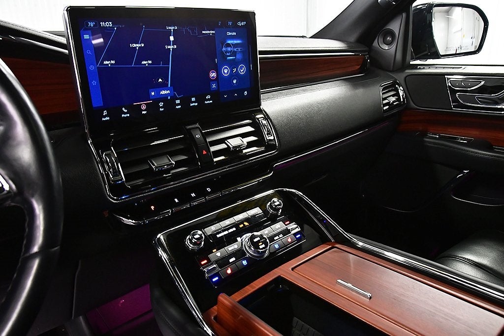 2024 Lincoln Navigator Premiere