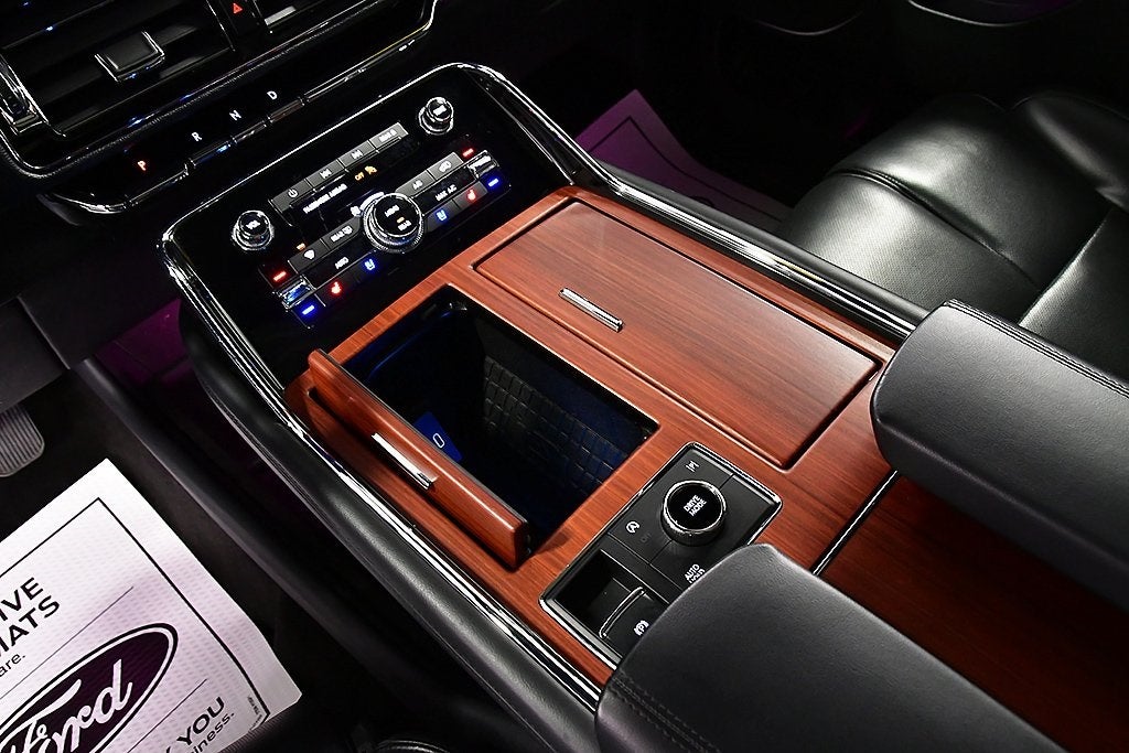 2024 Lincoln Navigator Premiere