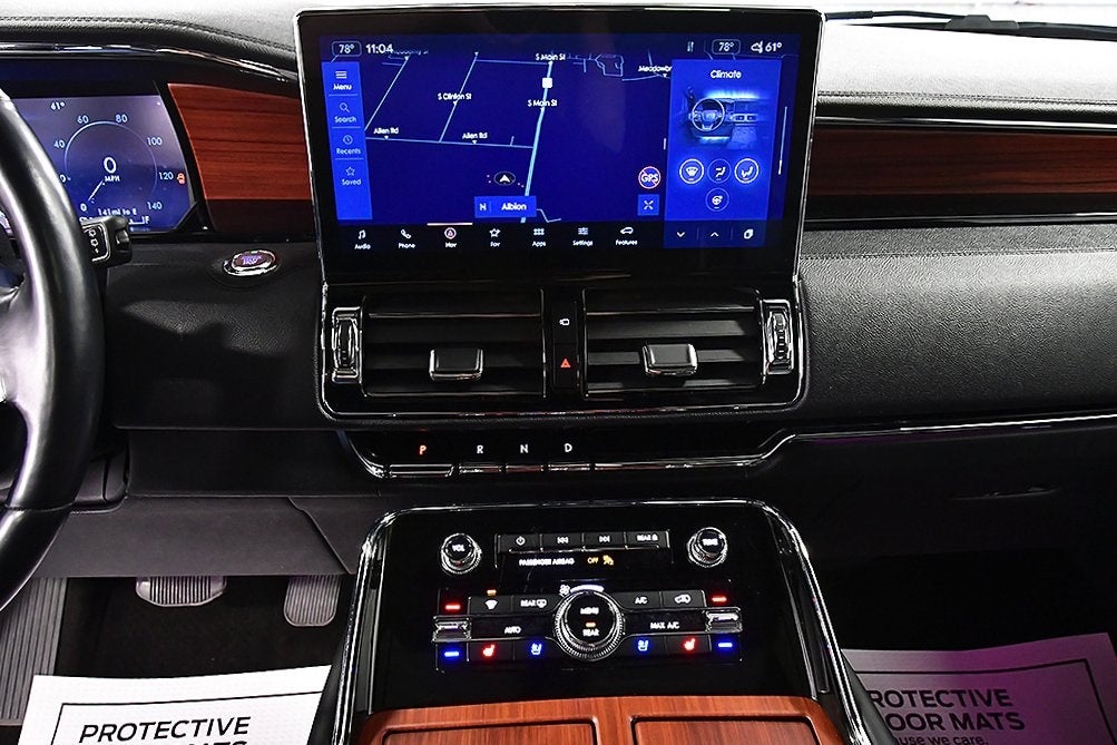 2024 Lincoln Navigator Premiere