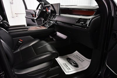 2024 Lincoln Navigator Premiere