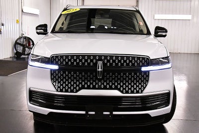 2025 Lincoln Navigator L Reserve