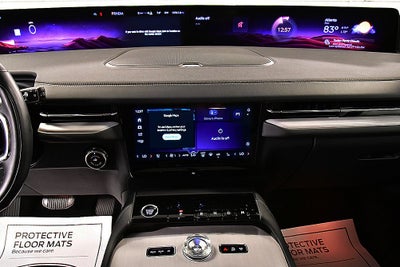 2025 Lincoln Navigator L Reserve