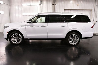 2025 Lincoln Navigator L Reserve