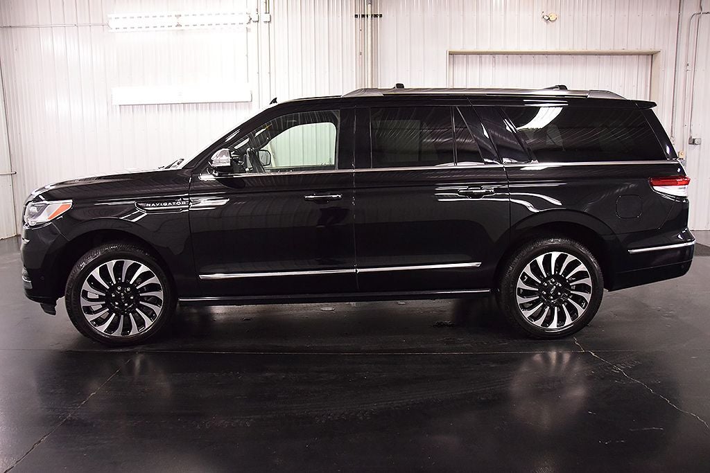 2023 Lincoln Navigator L L Black Label