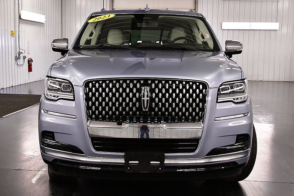 2023 Lincoln Navigator L Black Label