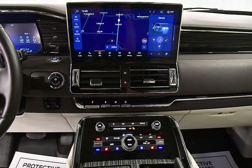 2023 Lincoln Navigator L Black Label