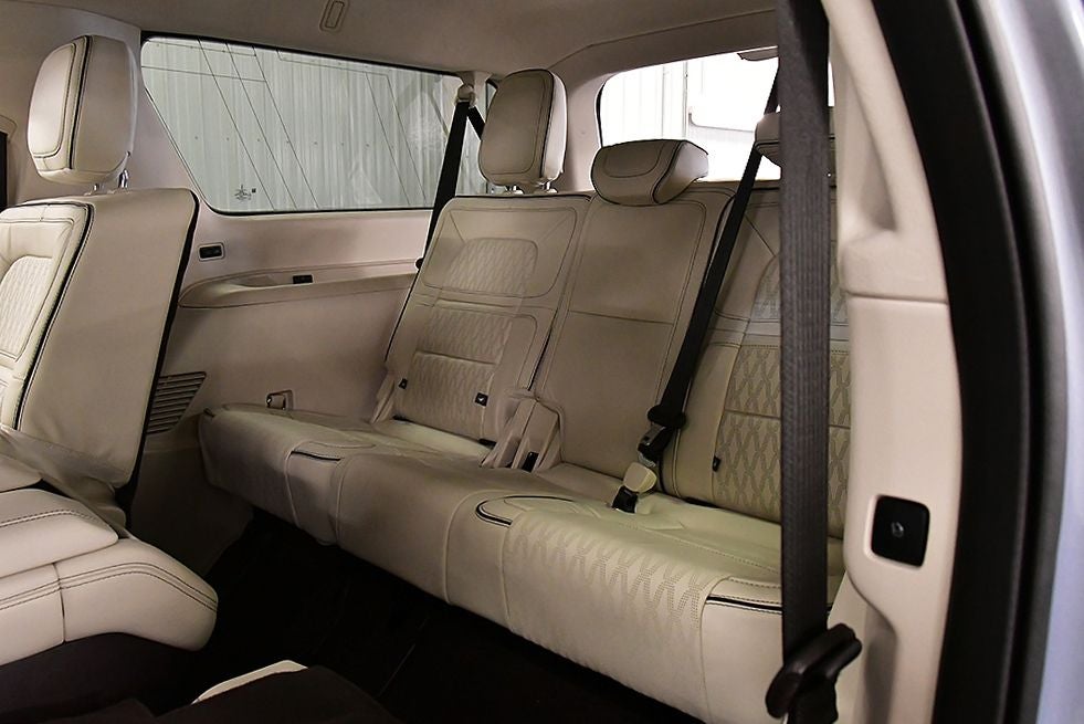 2023 Lincoln Navigator L Black Label