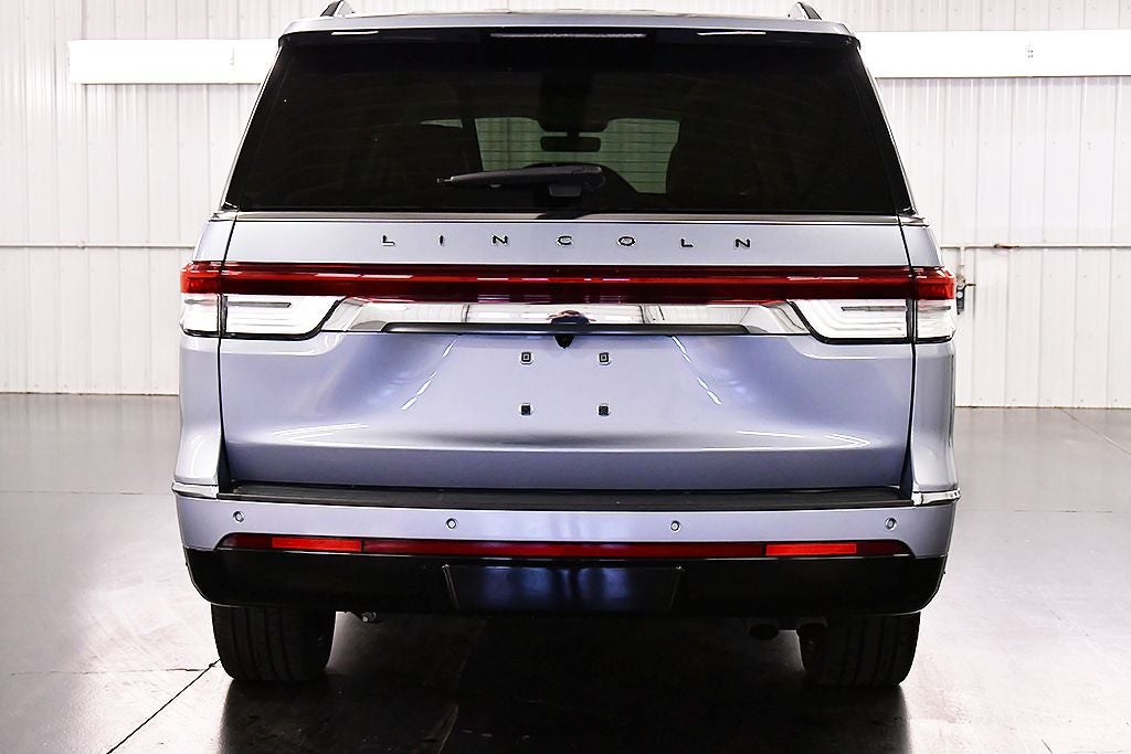 2023 Lincoln Navigator L Black Label