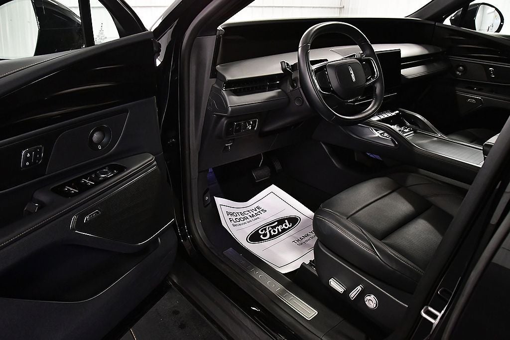 2025 Lincoln Nautilus Premiere Jet