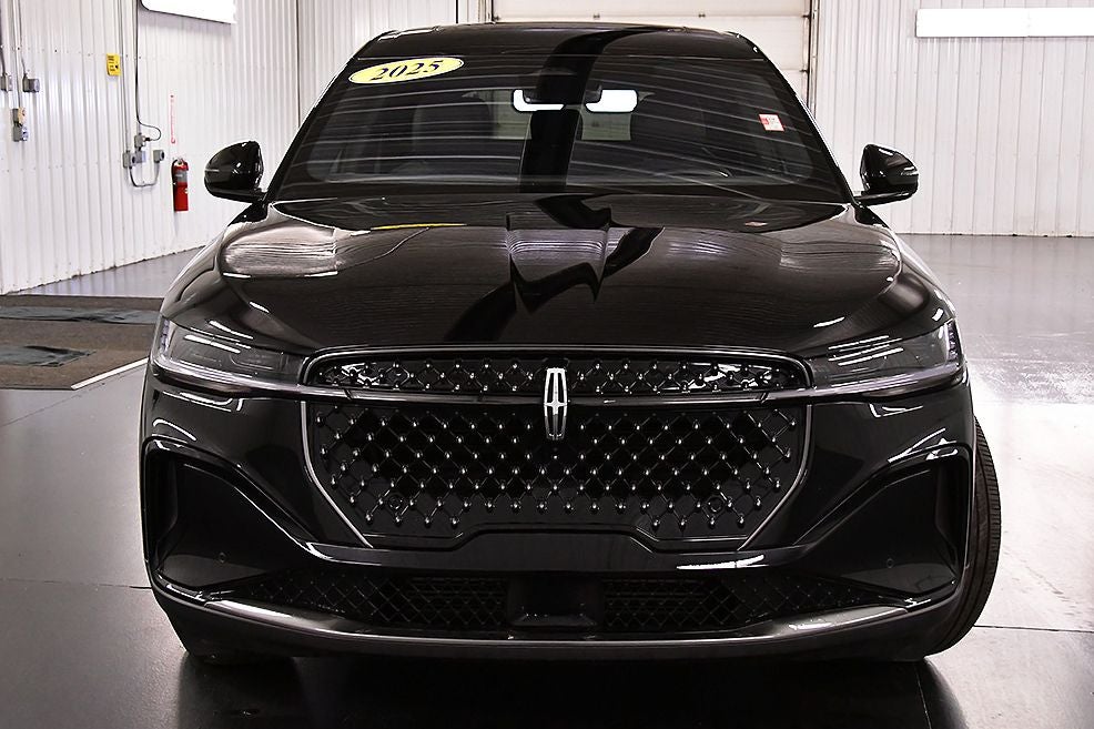 2025 Lincoln Nautilus Premiere Jet