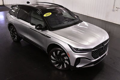 2025 Lincoln Nautilus Reserve Jet