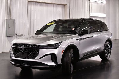 2025 Lincoln Nautilus Reserve Jet