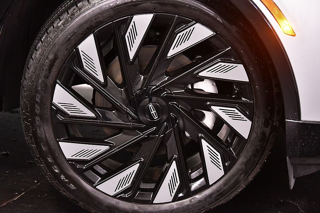 2025 Lincoln Nautilus Reserve Jet