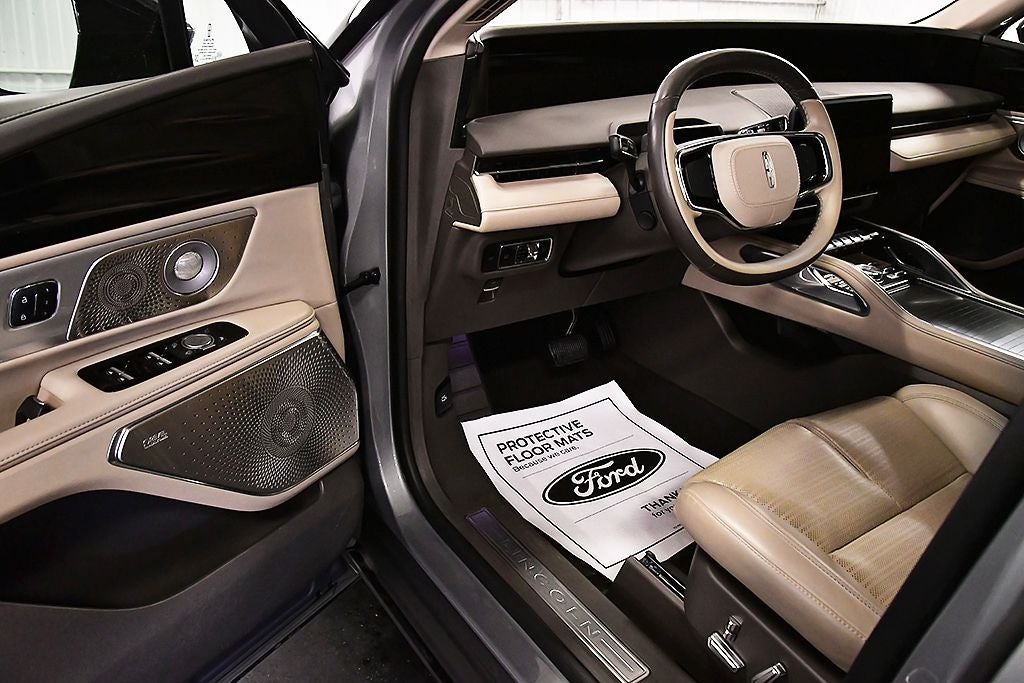 2024 Lincoln Nautilus Reserve