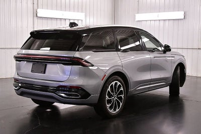 2024 Lincoln Nautilus Reserve