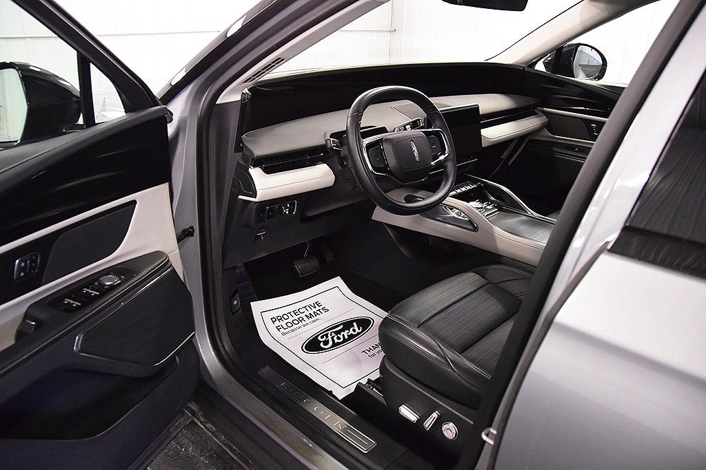 2024 Lincoln Nautilus Reserve