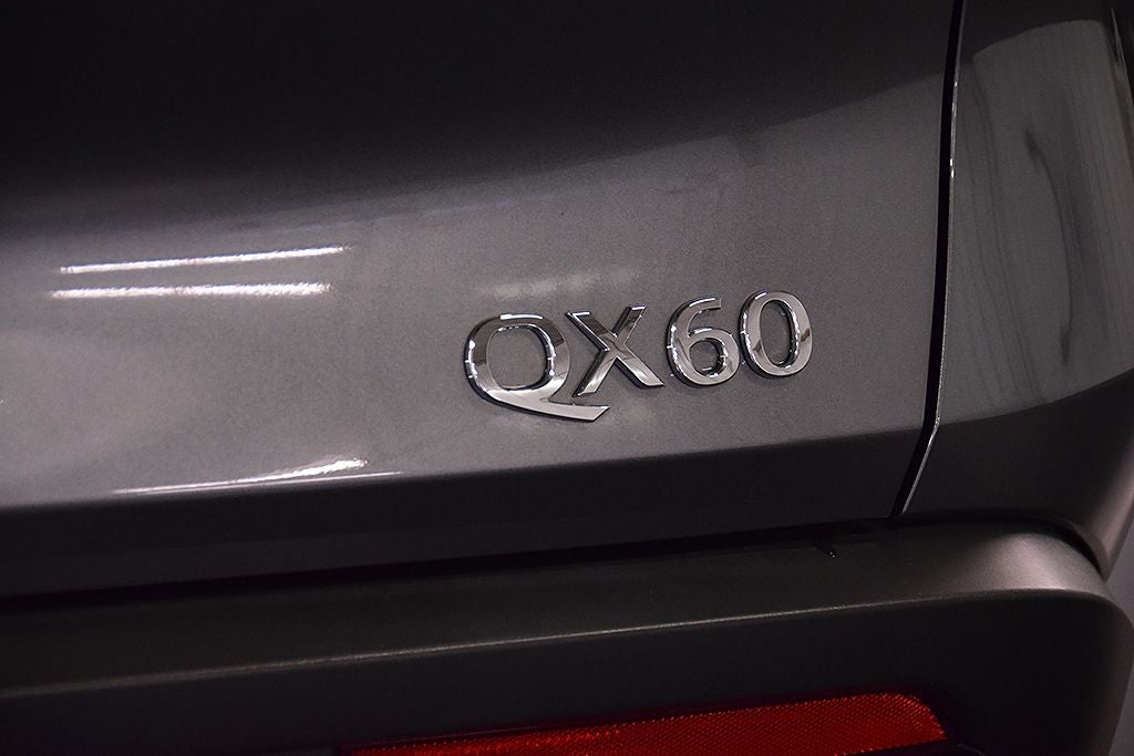 2025 INFINITI QX60 PURE
