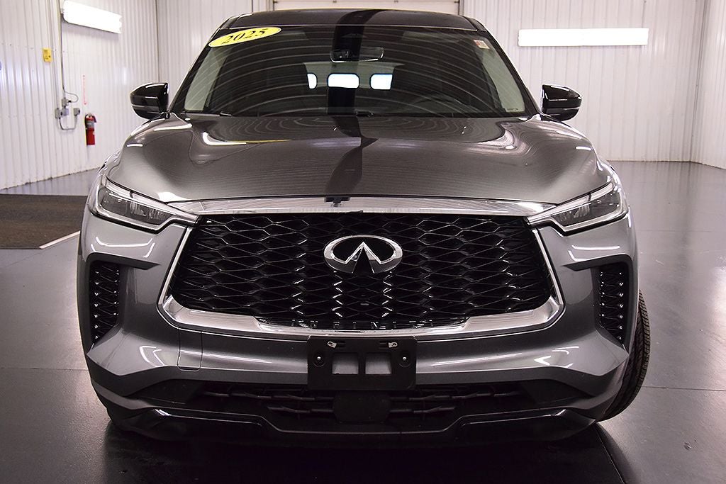 2025 INFINITI QX60 PURE