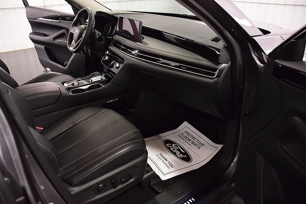 2025 INFINITI QX60 PURE