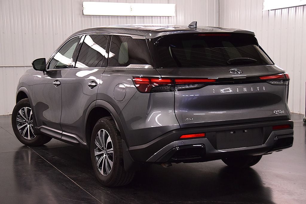 2025 INFINITI QX60 PURE