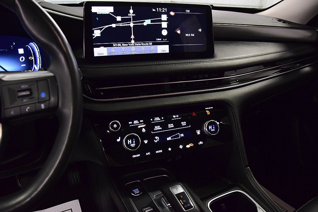 2024 INFINITI QX60 LUXE