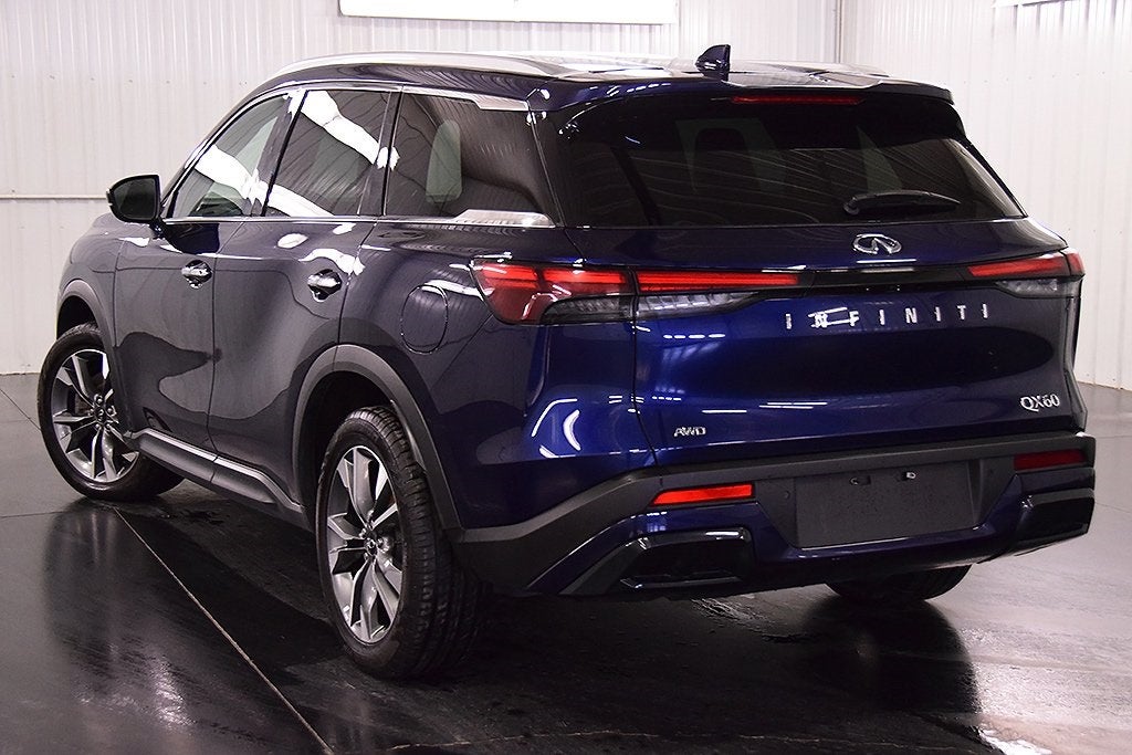 2024 INFINITI QX60 LUXE