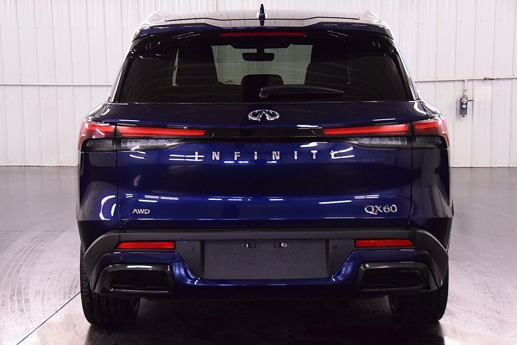 2024 INFINITI QX60 LUXE