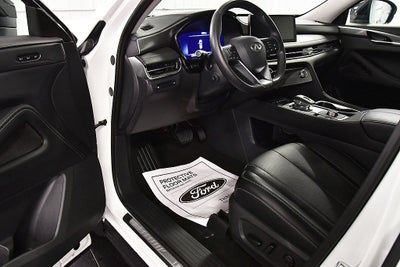2024 INFINITI QX60 LUXE