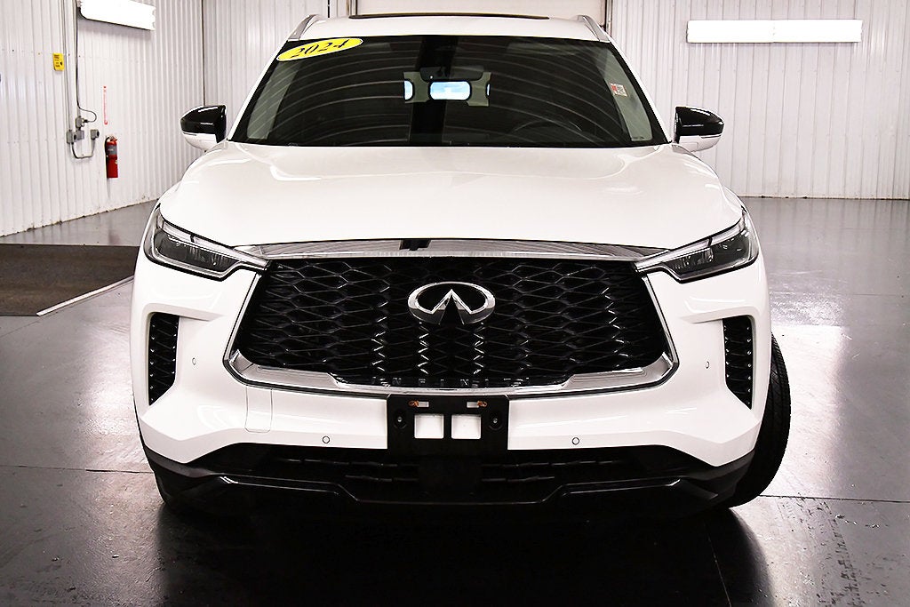 2024 INFINITI QX60 LUXE