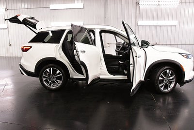 2024 INFINITI QX60 LUXE