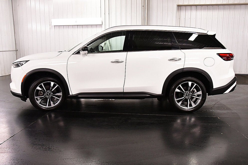 2024 INFINITI QX60 LUXE