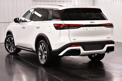 2024 INFINITI QX60 LUXE