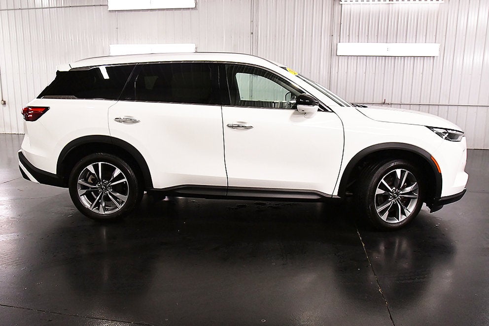 2024 INFINITI QX60 LUXE