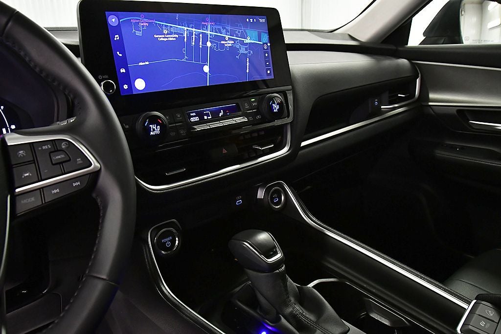 2025 Toyota Grand Highlander Hybrid XLE