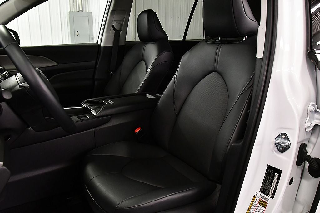 2025 Toyota Grand Highlander Hybrid XLE