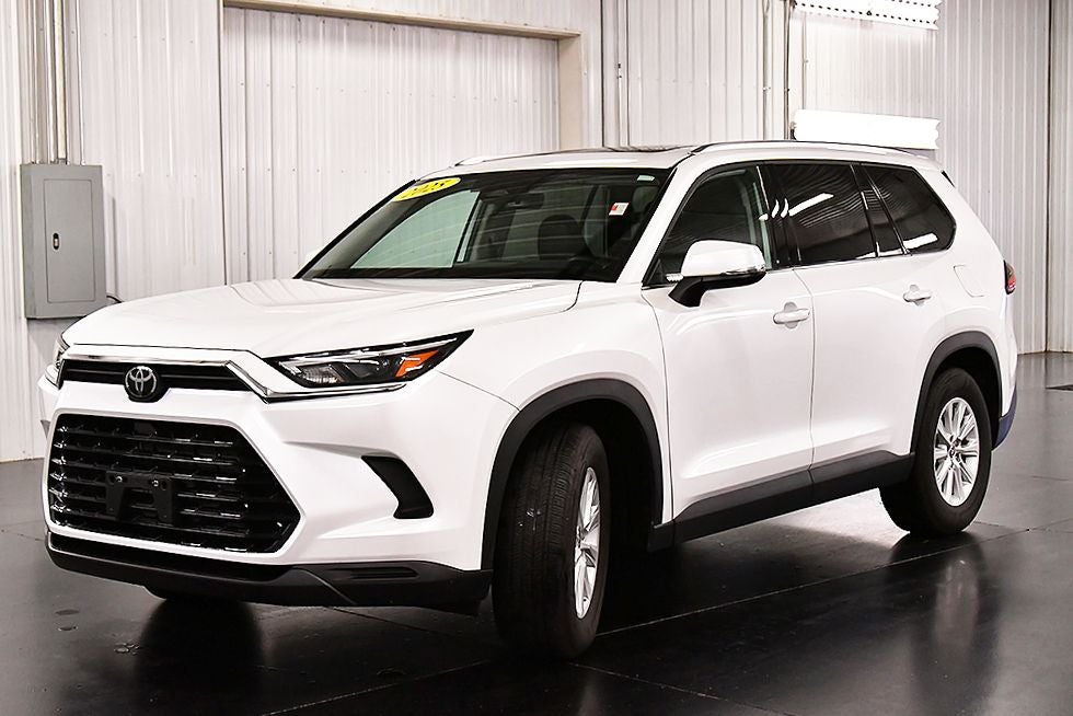 2025 Toyota Grand Highlander Hybrid XLE